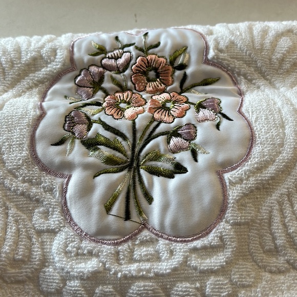 Embroidered Cotton Hand Towel - Picture 1 of 9